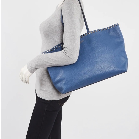 Excellent Condition! - Valentino Blue Rockstud Tote! - Picture 2 of 4